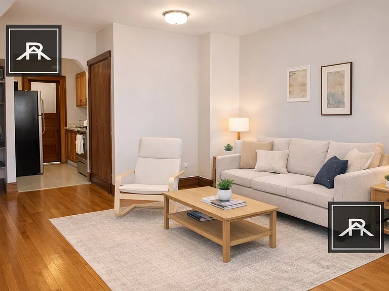 849 Beacon St #4 — Photo 2