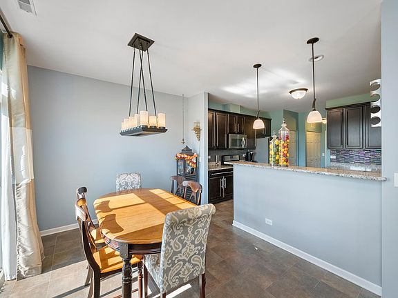 Dinning area/Kitchen