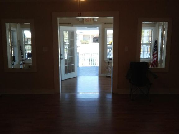 2nd image of 600 Asbury Dr