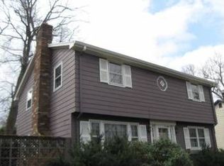 6 W Ferdinand St, Stoneham, MA 02180