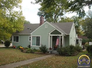 3803 SW Sena Dr, Topeka, KS 66604