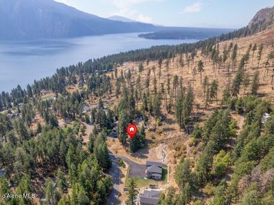 762 Glacier Loop Rd, Bayview, ID, 83803