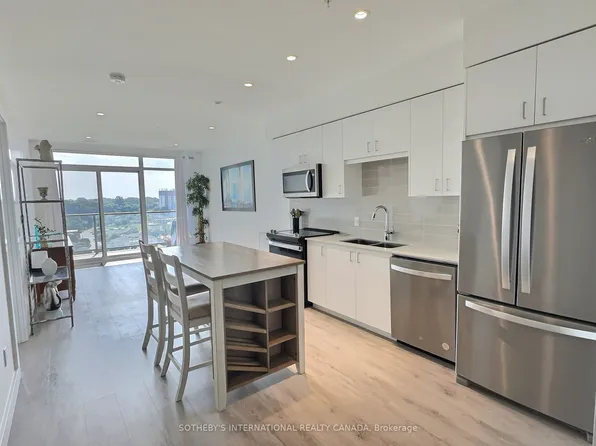 15 Glebe St, Cambridge, ON