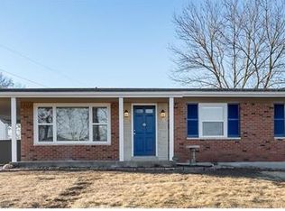 9511 Fantasy Ln, Saint Louis, MO