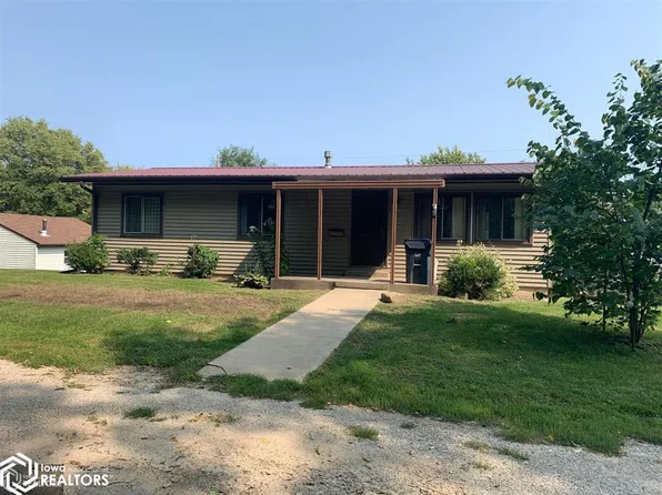 2016 Ridge Row, Burlington, IA 52601