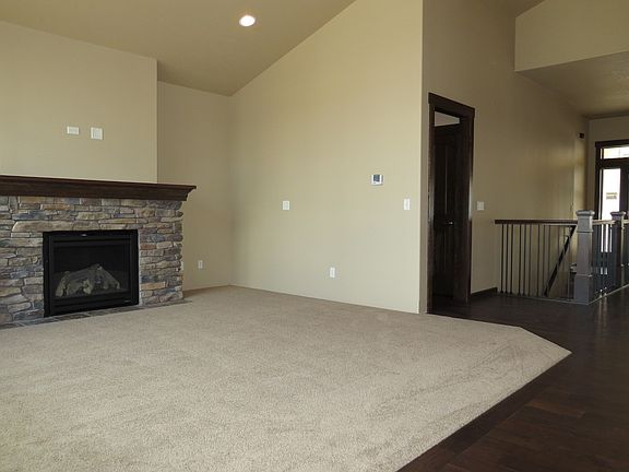 5th image of 4303 S Silver Creek Ln