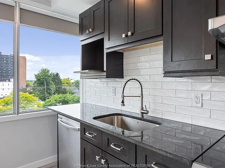 1500 Ouellette Ave #402 — Photo 23