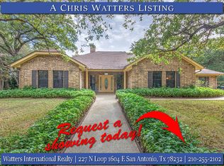 702 Old Colony Rd, Seguin, TX 78155