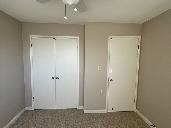 3rd image of 2924 Juniper St #18