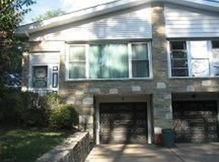 423 Valley Rd, Elkins Park, PA 19027