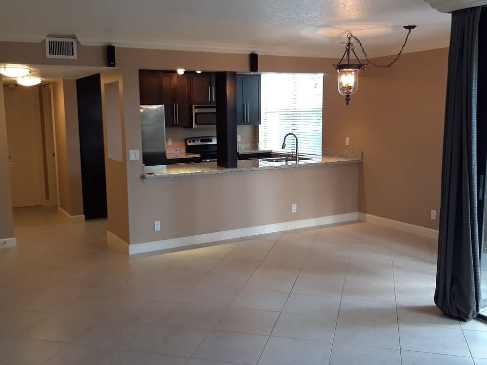 1st image of 450 Egret Cir APT 9201