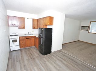 1225 Birch St #15, Crookston, MN 56716