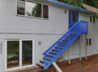 19250 View Dr, West Linn, OR 97068