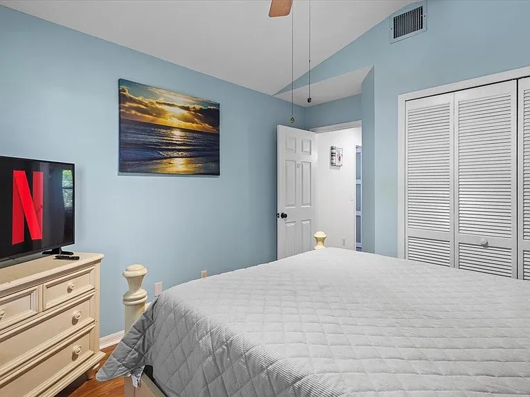 2250 SE Country Club Ln — Photo 28