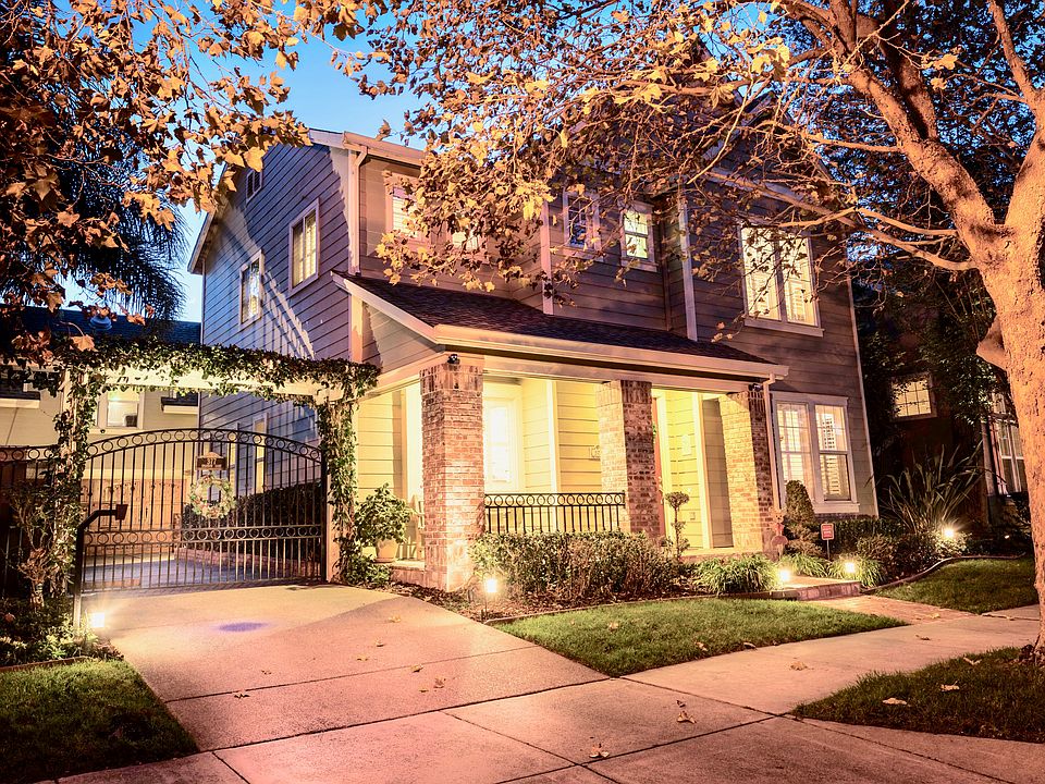 1st image of 377 Sparrow Ln