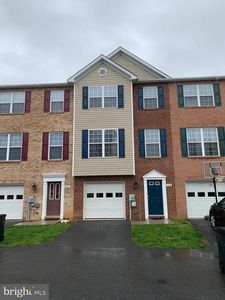 433 W Baltimore St APT B, Greencastle, PA, 17225