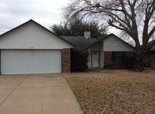 8208 Lesley Ln, Watauga, TX 76148
