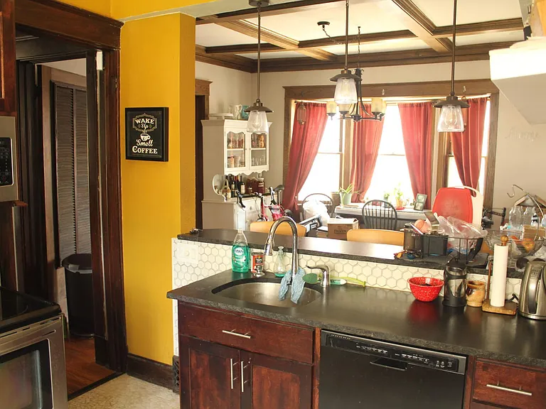 3232 Summit St — Photo 34