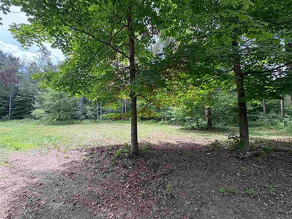 5th image of 1280 Mountain Rd