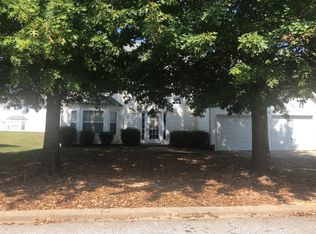 66 Waters Edge Way, Fayetteville, GA 30215