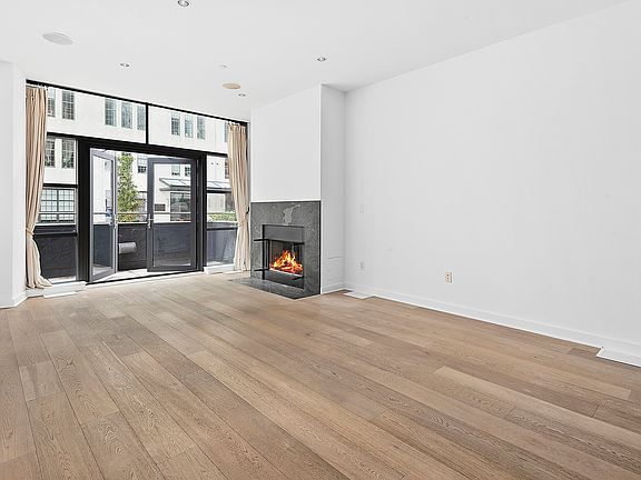2nd image of 39 N 4th Pl #Townhouse B