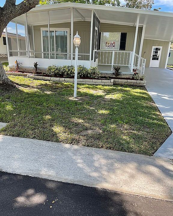 1st image of 2115 Miramont Cir