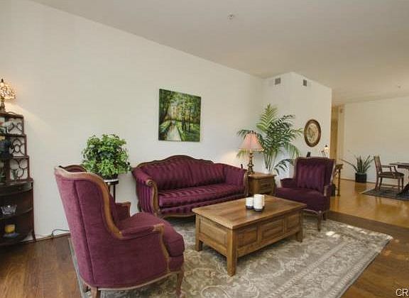 2nd image of 604 Marinella Aisle