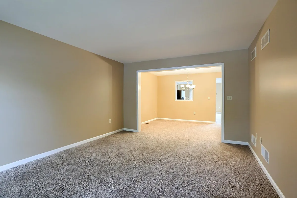 Building Photo - 151 Needlewood Dr