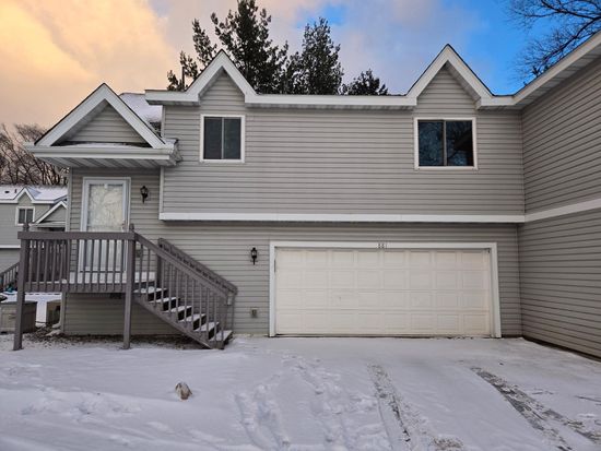 881 70th Ave N, Brooklyn Center, MN 55430
