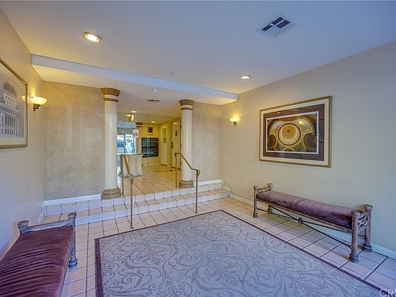 2nd image of 11110 Camarillo St Unit 105