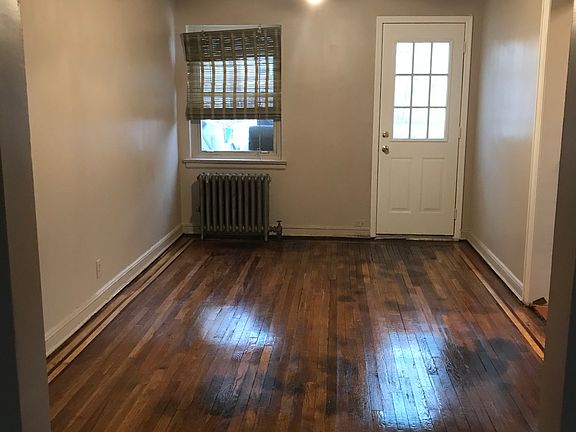 4th image of 3217 77th St