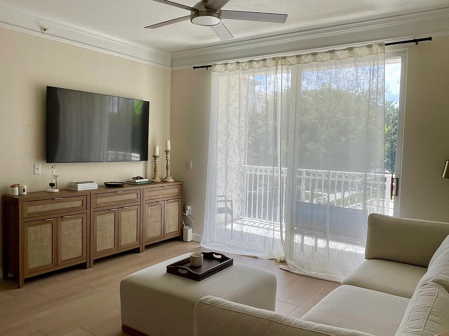 2 bed, 1113 sqft, $2,650 — Photo 1