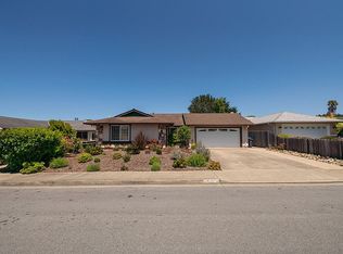 530 Spindrift Way, Half Moon Bay, CA 94019