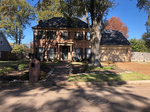 2nd image of 8240 San Augustine Ln