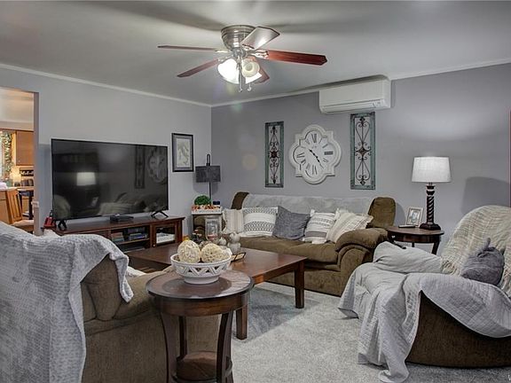5th image of 174 Orchard Pl