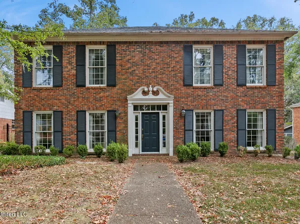 28 Moss Forest Cir, Jackson, MS 39211