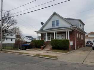 192 Lynch St, Providence, RI 02908