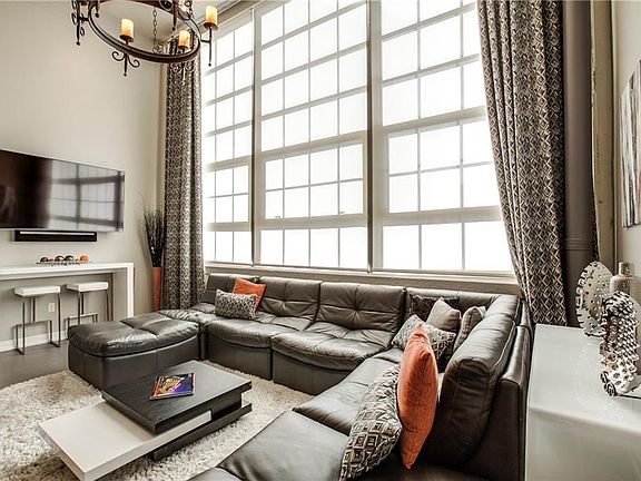 5th image of 2600 W 7th St APT 2820