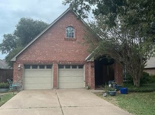 518 Mercer St, Grand Prairie, TX 75052