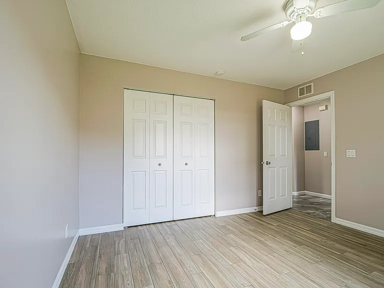1456 25th Ct SW — Photo 17
