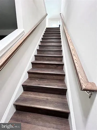 2105 Ruatan St — Photo 14