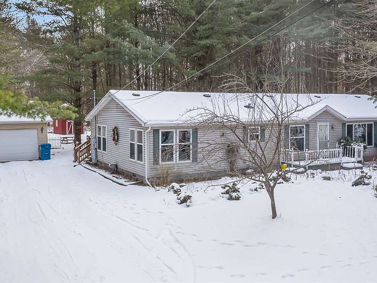 4546 N Water Rd Sanford, MI, 48657 Apartments for Rent Zillow