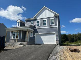 121 Fox Water Trl, Beaver, PA 15009