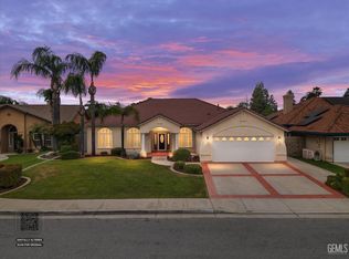 5309 Headlands Dr, Bakersfield, CA