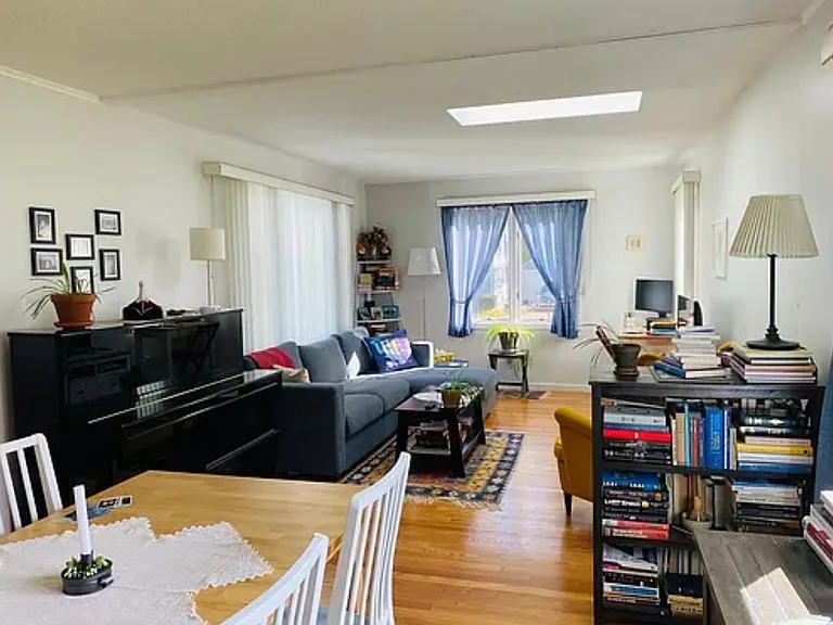 55 S Park Ter — Photo 9