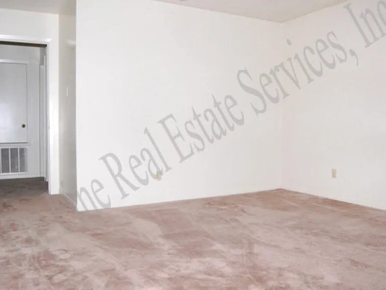 1812 Wilde Oak Cir #1 — Photo 6