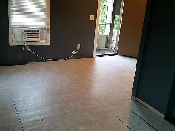 2nd image of 108 Terrell Ave APT 1