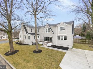 2428 N Florida St, Arlington, VA 22207