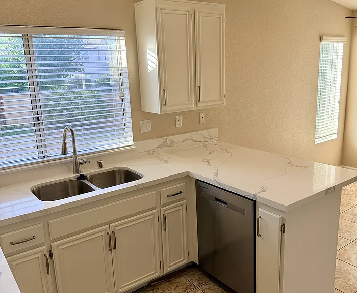 4238 Brookside Dr — Photo 14