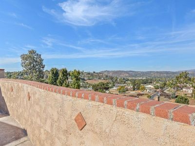 12207 Valhalla Dr, Lakeside, CA, 92040